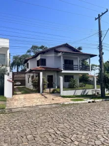 Casa com 4 Quartos à venda, 240m² no Ouro Verde, Portão