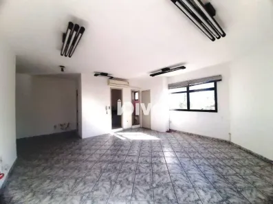 Sala Comercial à venda, 44m² no Bosque da Saúde, São Paulo