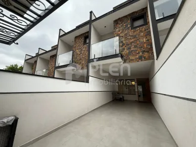Sobrado com 3 Quartos à venda, 127m² no Jardim Picolo, São Paulo
