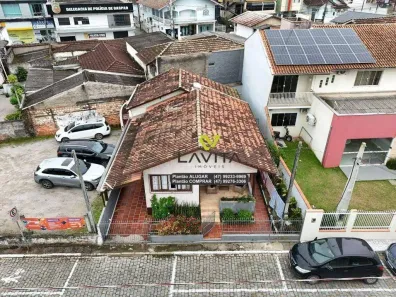Casa com 2 Quartos à venda, 100m² no Centro, Gaspar