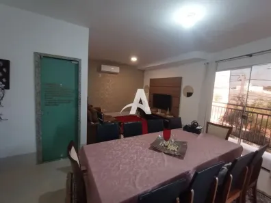 Apartamento com 3 Quartos para alugar, 230m² no Jardim Europa, Uberlândia