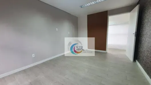 Sala Comercial para alugar, 147m² no Vila Olímpia, São Paulo