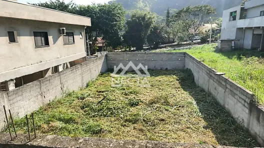 Lote/Terreno à venda, 250m² no Jardim Itaúna, Caraguatatuba