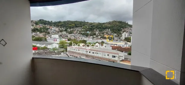 Apartamento com 2 Quartos à venda, 94m² no Centro, Florianópolis