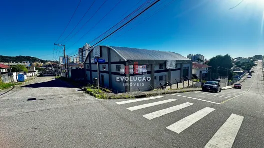 para alugar, 400m² no Real Parque, São José