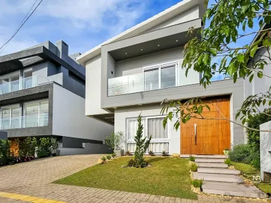 Casa com 4 Quartos à venda, 211m² no Centro, Gravataí