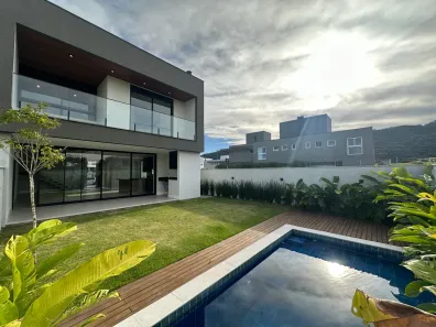 Sobrado com 3 Quartos para alugar, 220m² no Lagoa da Conceição, Florianópolis