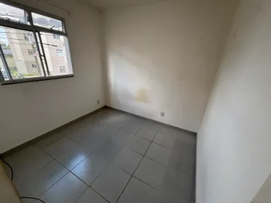 Apartamento com 2 Quartos para alugar, 47m² no Parque Verde, Belém