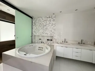 Casa de Condomínio com 4 Quartos à venda, 360m² no Recreio dos Bandeirantes, Rio de Janeiro