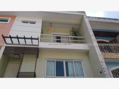 Sobrado com 3 Quartos à venda, 174m² no Jardim Bela Vista, Santo André