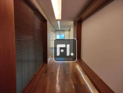 Sala Comercial para alugar, 150m² no Vila Olímpia, São Paulo