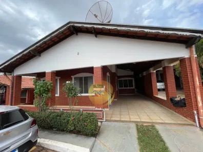 Casa de Condomínio com 3 Quartos à venda, 200m² no Mansões Águas Quentes, Caldas Novas
