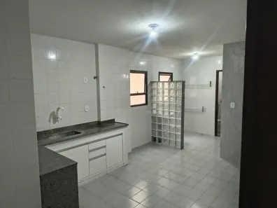 Apartamento com 2 Quartos para alugar, 94m² no Extensão do Bosque, Rio das Ostras