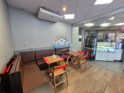 Ponto Comercial para alugar, 15m² no Centro, Caraguatatuba