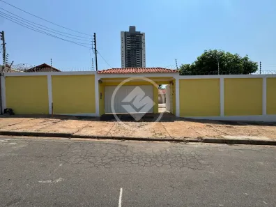 Casa com 5 Quartos para alugar, 300m² no Cidade Alta, Cuiabá