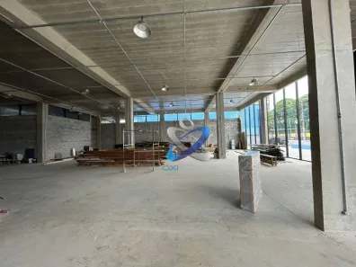 Prédio Comercial para venda ou aluguel, 2035m² no Jardim São Dimas, São José dos Campos