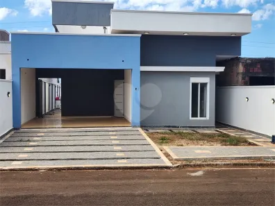 Casa com 3 Quartos à venda, 146m² no Jardim Maria Luiza V, Araraquara
