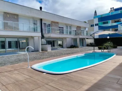 Sobrado com 4 Quartos à venda, 450m² no Ingleses do Rio Vermelho, Florianópolis