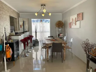 Casa com 3 Quartos à venda, 220m² no Planalto Paulista, São Paulo