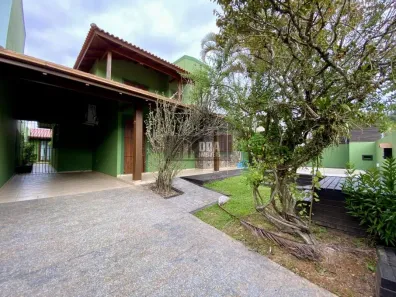 Casa com 4 Quartos à venda, 250m² no Canasvieiras, Florianópolis