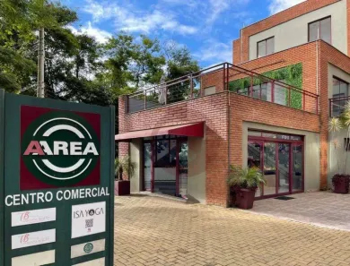 Ponto Comercial para alugar, 176m² no Chácara São João, Carapicuíba