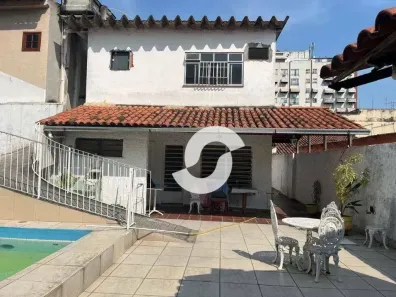 Casa com 4 Quartos à venda, 380m² no Fonseca, Niterói