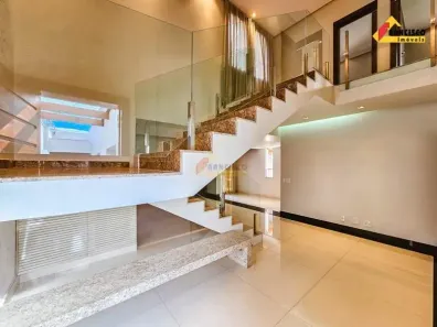 Casa com 4 Quartos à venda, 235m² no Liberdade, Divinópolis