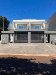 Sobrado com 3 Quartos à venda, 183m² no Santa Cruz, Cascavel