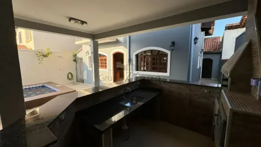 Casa com 4 Quartos à venda, 180m² no Bosque dos Eucaliptos, São José dos Campos