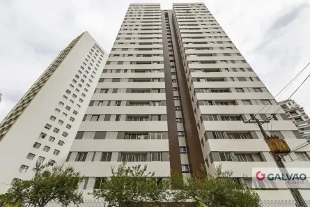 Apartamento com 2 Quartos para alugar, 82m² no Água Verde, Curitiba
