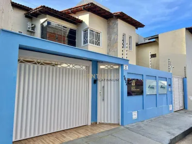 Sobrado com 5 Quartos à venda, 250m² no Renato Gonçalves, Barreiras