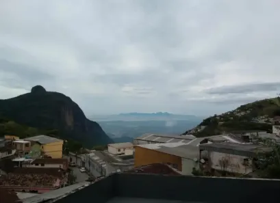 Casa com 3 Quartos à venda, 110m² no Chácara Flora, Petrópolis