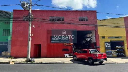 Galpão/Depósito/Armazém à venda, 420m² no Kennedy, Contagem