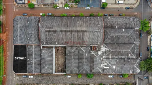 Galpão/Depósito/Armazém para alugar, 370m² no Vila Ziober, Londrina