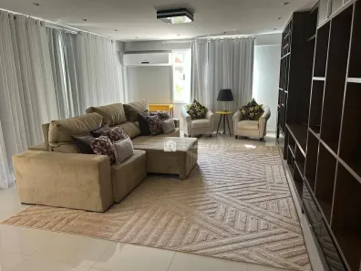 Casa de Condomínio com 4 Quartos à venda, 500m² no Recreio dos Bandeirantes, Rio de Janeiro