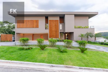 Casa de Condomínio com 5 Quartos à venda, 1144m² no Residencial Tamboré, Barueri