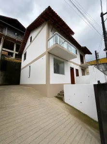 Casa com 2 Quartos à venda, 80m² no Mosela, Petrópolis