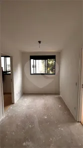 Apartamento com 2 Quartos para alugar, 33m² no Vila Parque Jabaquara, São Paulo