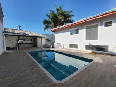 Casa com 4 Quartos à venda, 373m² no Jardim Paulista, Atibaia