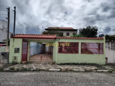 com 6 Quartos para alugar, 250m² no Vila Figueira, Suzano