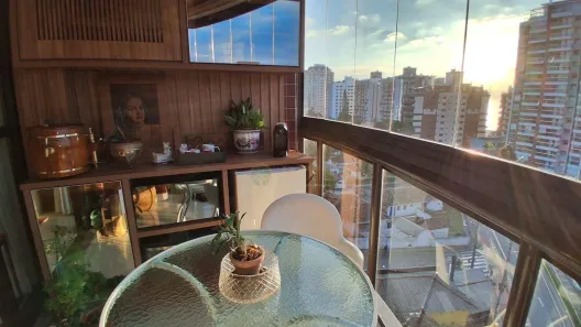 Apartamento com 3 Quartos à venda, 115m² no Agronômica, Florianópolis