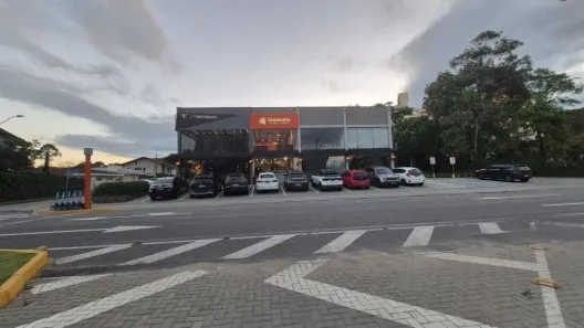 Sala Comercial para alugar, 114m² no Anita Garibaldi, Joinville