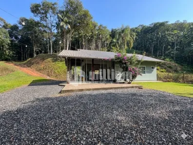 Fazenda/Sítio com 2 Quartos à venda, 110m² no São Pedro, Brusque