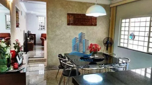 Sobrado com 4 Quartos à venda, 233m² no Olímpico, São Caetano do Sul