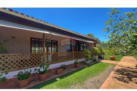 Casa com 4 Quartos à venda, 600m² no Centro, Nova Lima