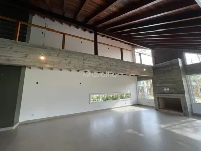 Casa com 3 Quartos à venda, 252m² no , Garopaba