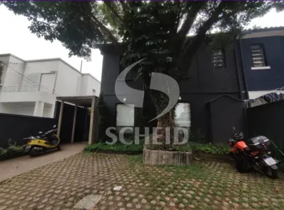 Sobrado com 9 Quartos para alugar, 300m² no Jardim América, São Paulo