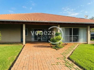 Casa com 3 Quartos à venda, 400m² no Recanto do Salto, Londrina