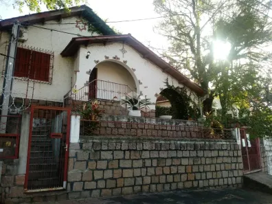 Casa com 4 Quartos à venda, 128m² no Medianeira, Porto Alegre