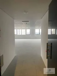 Sala Comercial para alugar, 322m² no Várzea da Barra Funda, São Paulo